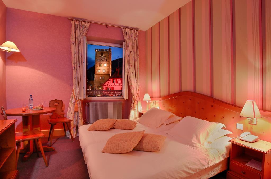 Logis Hotel De La Tour Ribeauvillé Room photo
